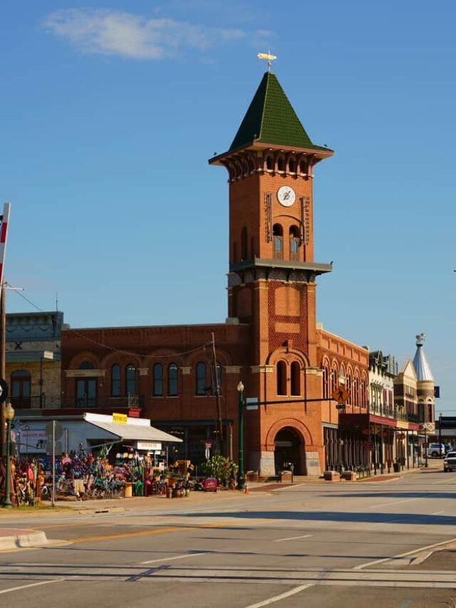 Most Beautiful Small Towns in Texas - SocialViral1.com